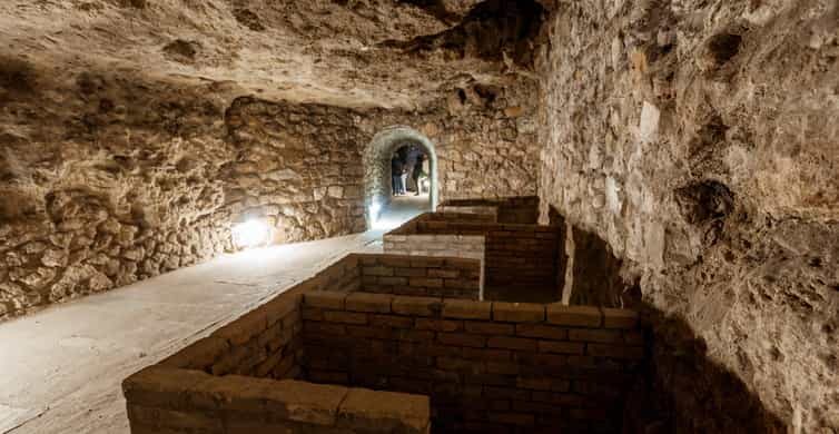 Budapest: The WWII Siege of Buda Castle & Bomb Shelter Tour - Who Will Appreciate This Tour?