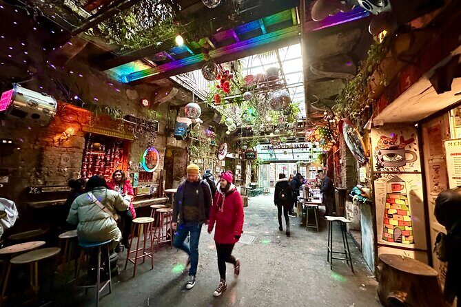 Budapest Urban Art - Street Art Tour with a Drink in a Ruin Bar - FAQs