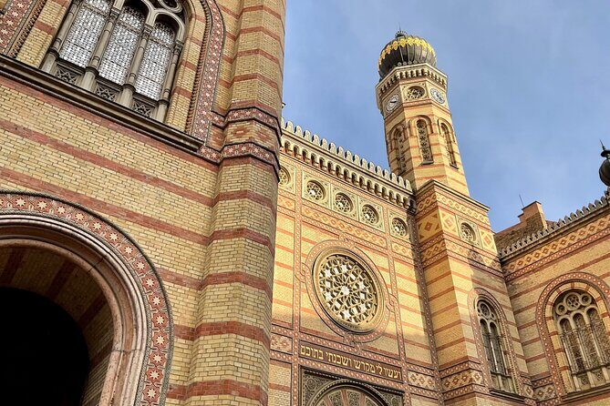 Budapest's Greatest Hits - Full Day Tour with Lunch & Metro Pass - The Value of Including Public Transportation and Food Tastings