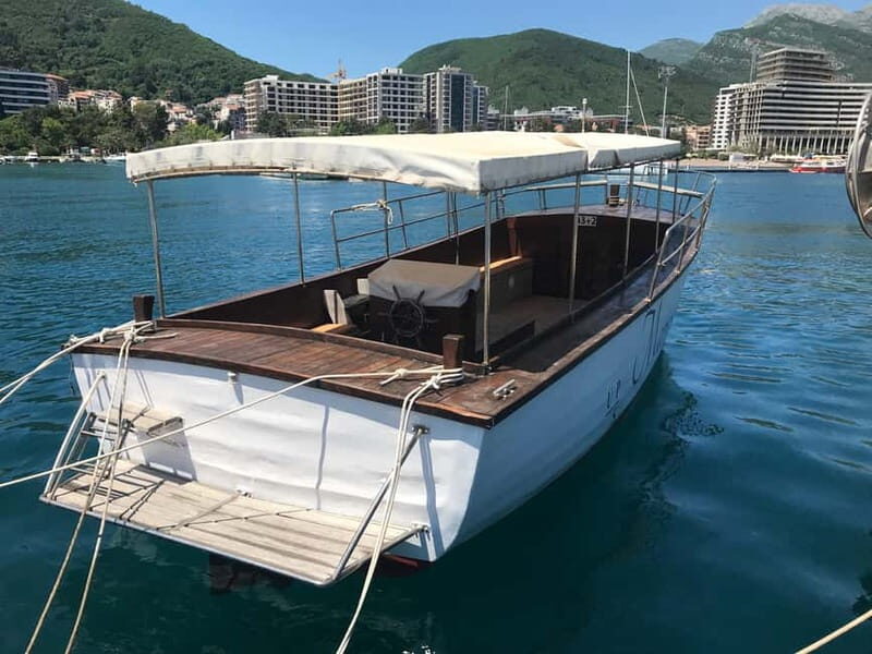Budva: Mariolo Boat Tours - 3.5 hours panoramic tour - Frequently Asked Questions
