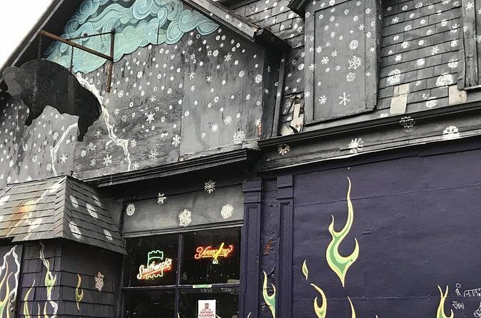 Buffalo Bar Hunt: Buffalo Ballin' - Group Size and Physical Considerations