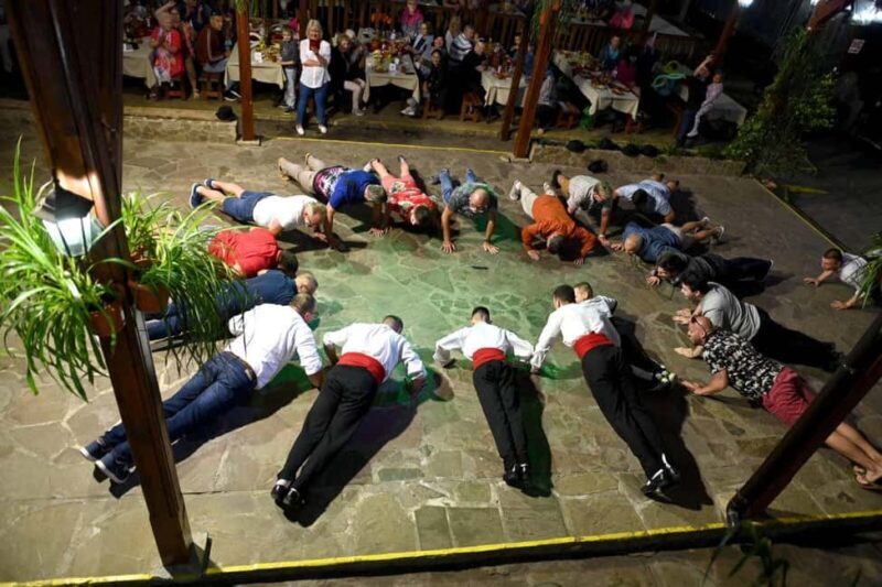 Bulgarian Evening: Traditional Restaurant & Folklore Program - Authentic Experiences: Real Insights from Reviews