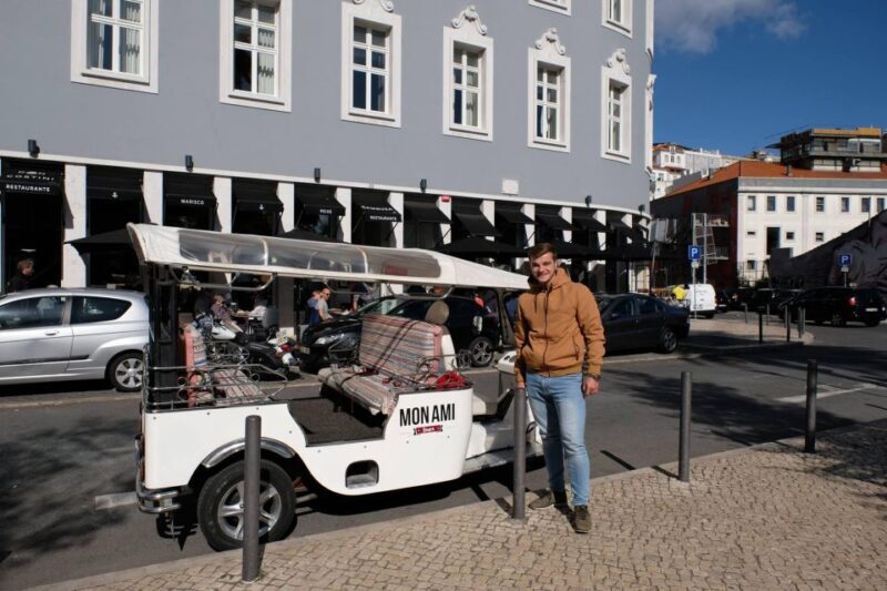 Burguês: Lisbon City Center Private Tuk Tuk Tour - Key Points
