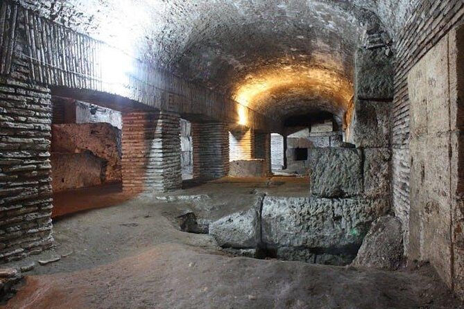 Buried Rome with archaeologist - private tour - Who Should Do This Tour?