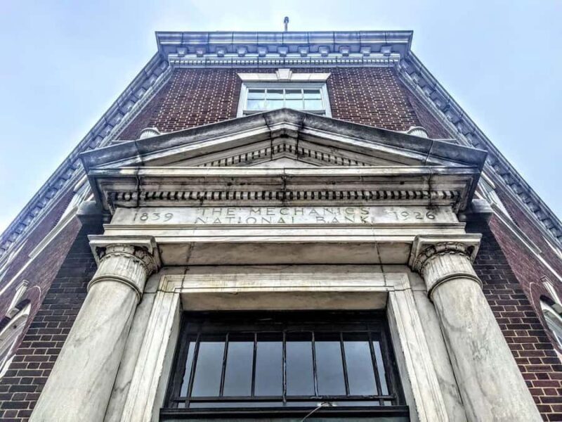 Burlington City: Historical Walking Tour - A Detailed Look at the Burlington City Walking Tour