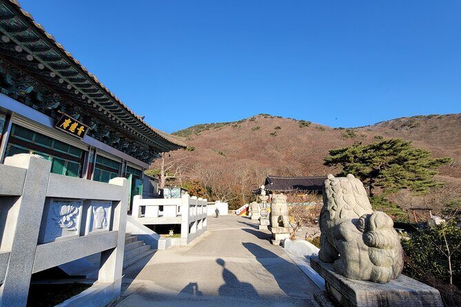 Busan Beomeosa Temple & Hongbeopsa Temple with temple lunch - FAQ