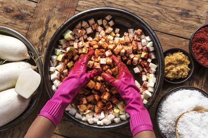 Busan Kkakdugi(Korean radish Kimchi) class with various options - FAQs