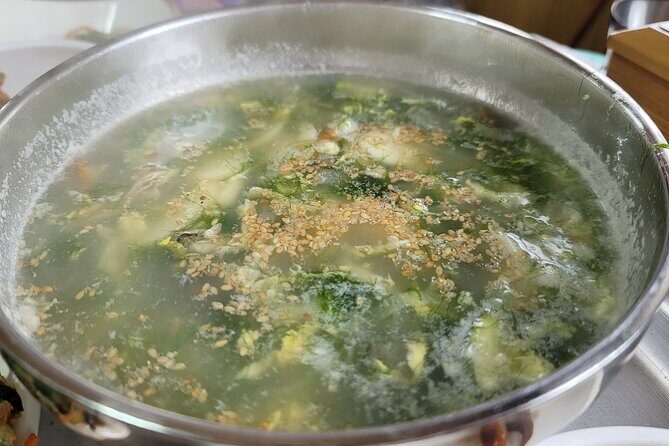 Busan Seafood Tour : Oyster village Tour with Oyster cuisines - Introduction to the Busan Oyster Village Tour