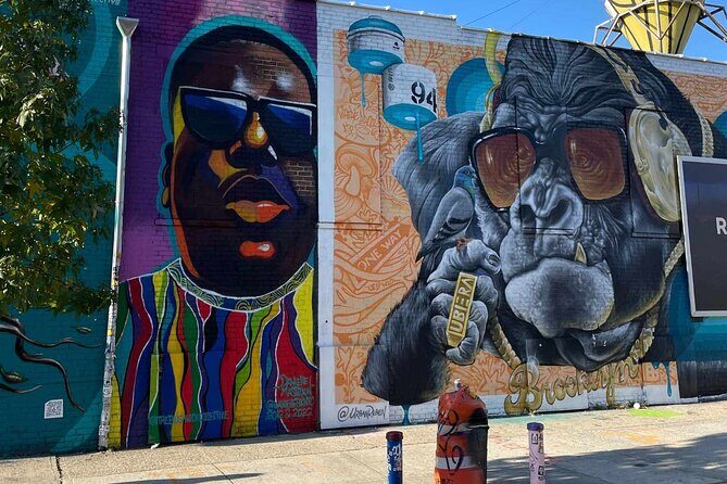 Bushwick and Williamsburg French Tour - Exploring Brooklyn’s Street Art: The Bushwick Collective