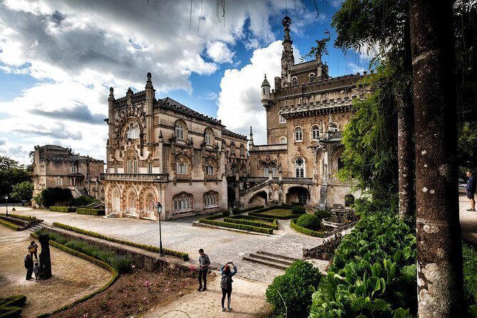 Bussaco Palace, Gardens & Forest - FAQs