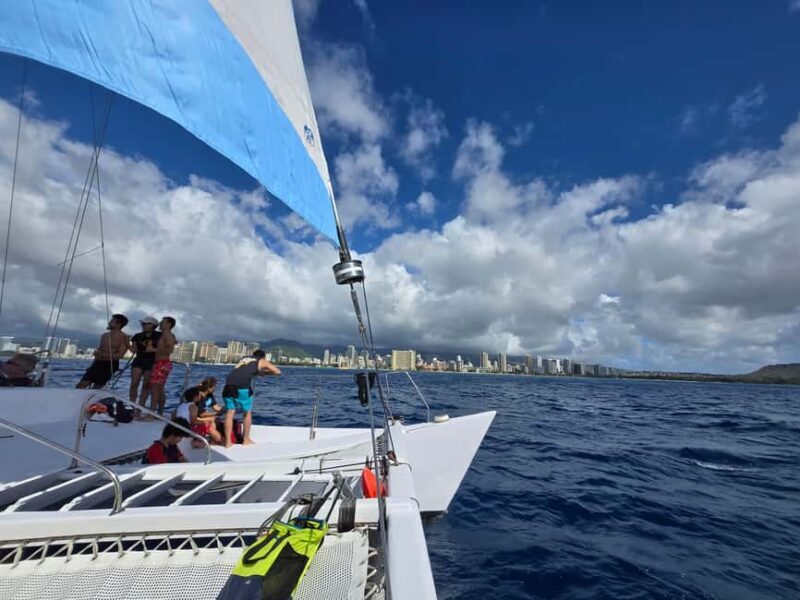 BYOB Weekend Sightseeing Sail towards Diamond Head - What to Expect: Views, Drinks, and Photo Opportunities