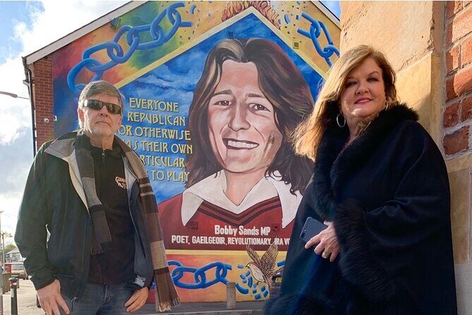 Cab Tours Belfast Famous Black taxi tours 2 hrs The Troubles - Who Will Love This Tour?