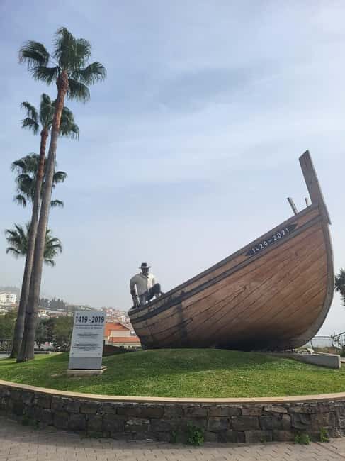 Cabo Girão, Seixal, Porto Moniz & more  Full Day + PickUp - Making the Most of Your Day in Madeira’s West