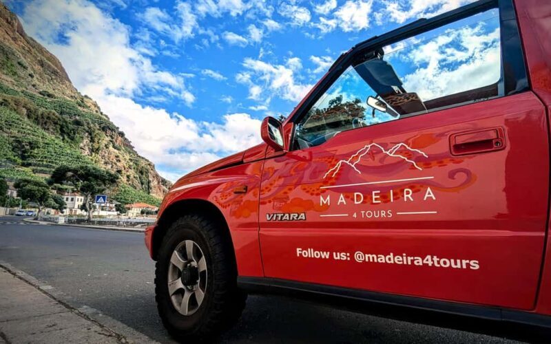 Cabo Girão Skywalk in 3h: Private Jeep Experience + C. Lobos - Scenic Drive Through Vineyards and Estreito de Câmara de Lobos