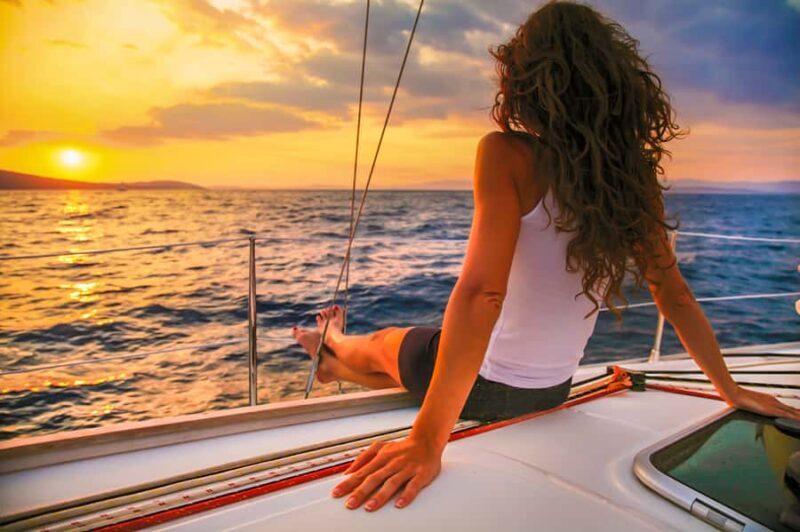 Cabo Luxury Sunset Sailing Adventure with Open Bar - FAQs