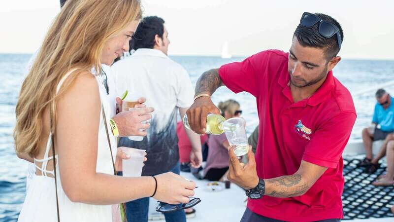 Cabo San Lucas: 2 Hour Sunset Cruise with Food and Wine - What Travelers Are Saying