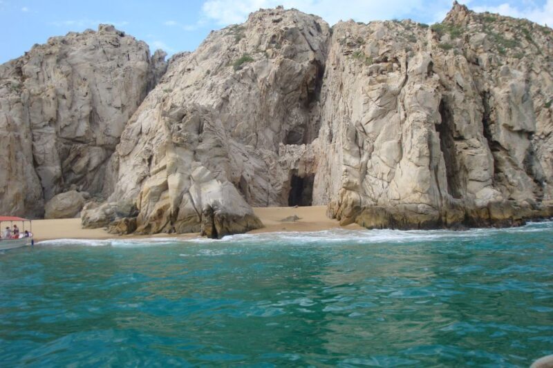 Cabo San Lucas: City Tour and Beach Day - FAQs
