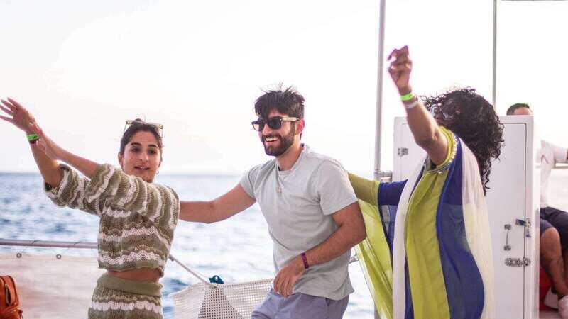 Cabo San Lucas: Sunset Party Cruise with Open Bar - Who Should Consider This Tour?