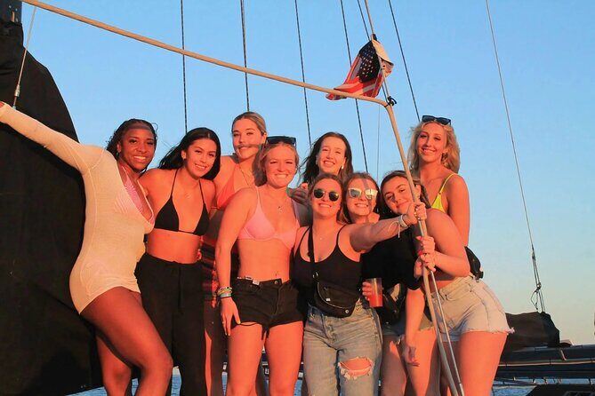 Cabo Sunset Catamaran Cruise: El Arco & Open Bar Experience - Who Is This Tour Best For?