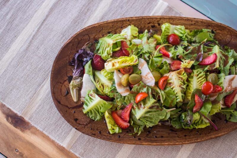 Cabos: Cabo Wave Cruise with Snorkeling, Lunch & Open Bar - Value for Money