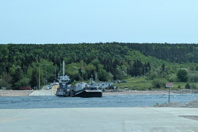 Cabot Trail and Baddeck Bell Museum : Waves and Wonders - Who Should Consider This Tour?