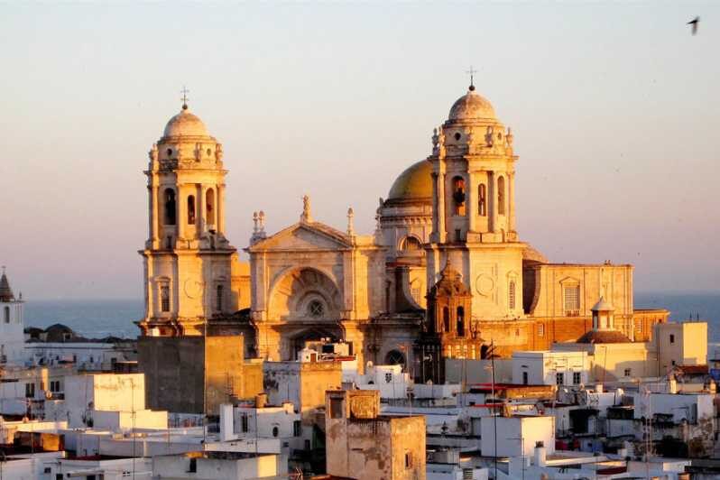 Cadiz Full-Day Guided Excursion from Seville - Key Points