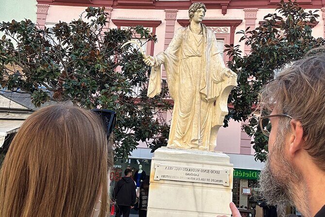 Cadiz Self Guided Sherlock Holmes Murder Mystery Game - FAQ