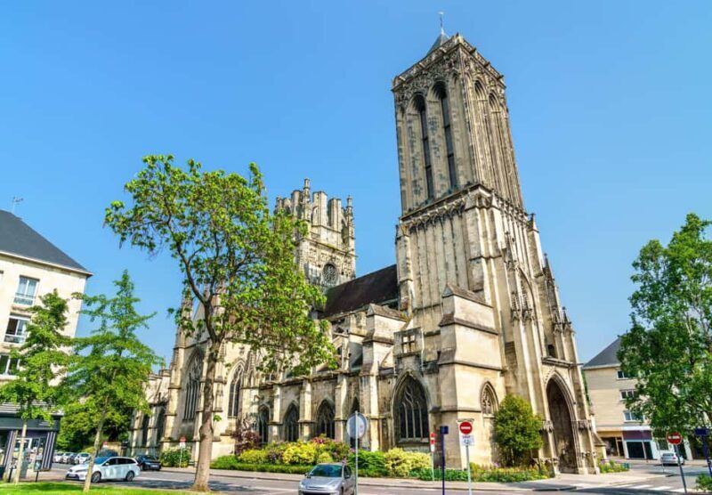 Caen: Express Walk with a Local in 60 minutes - Authenticity and Local Guide Insights