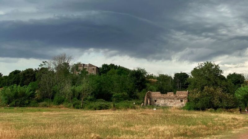 Caffarella Park: Rome's Secret Urban Hiking Paradise - An In-Depth Look at the Experience