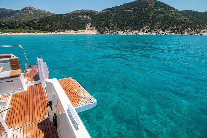 Cagliari 3 Hours Luxury Motorboat Tour - Wine and Snorkeling - Practical Tips for Future Guests