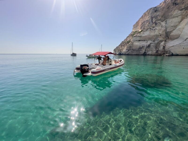 Cagliari: Boat Tour snorkeling della Sella con con aperitivo - Key Points