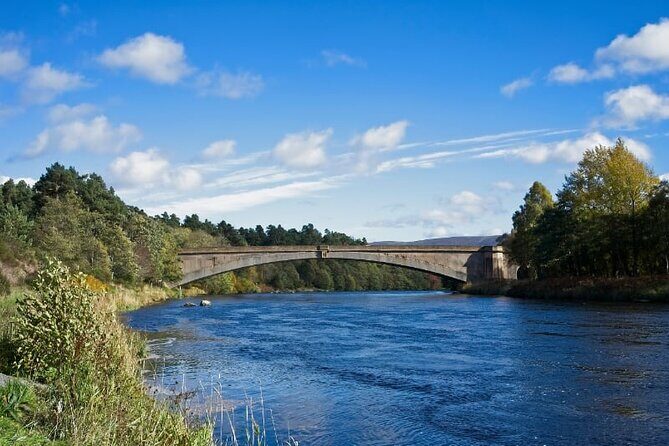 Cairngorms; Highest Mountains, Bonnie Lochs & Ancient Forests - An In-Depth Look at the Cairngorms Tour
