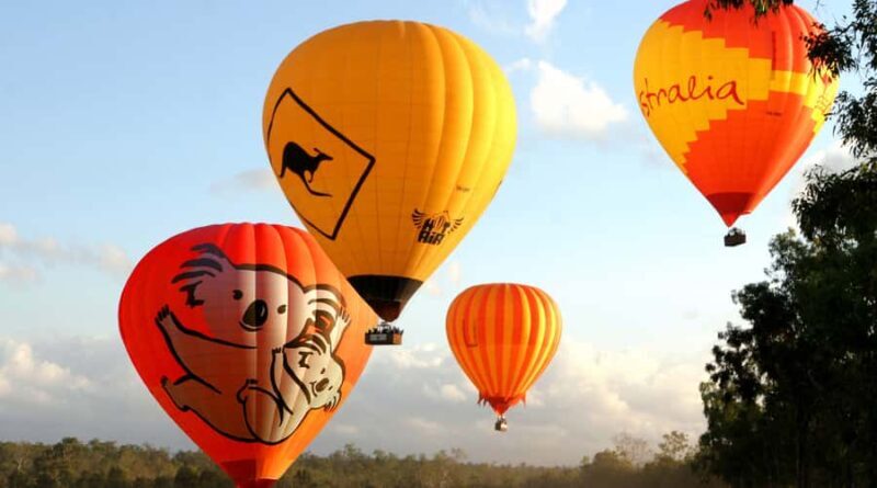 Cairns: Hot Air Balloon Flight with Transfers - Key Points