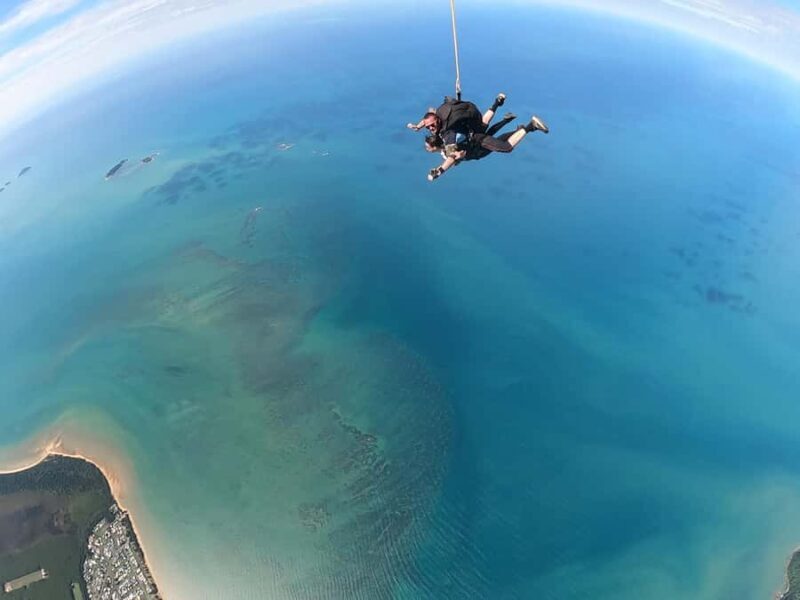 Cairns: Tandem Skydive - The Experience in Practice