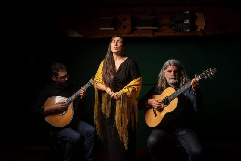 Cais de Gaia: Intimate Fado Performance Overlooking Porto - FAQ