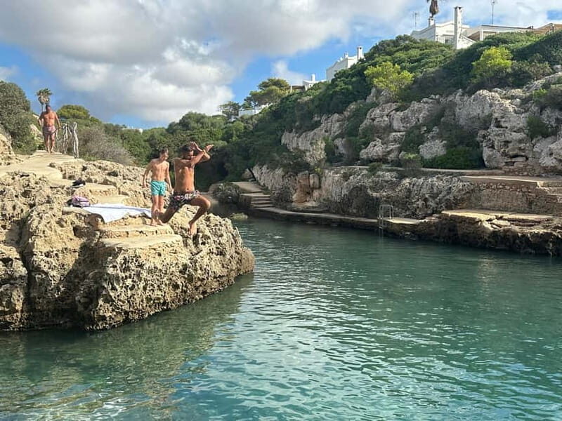 Cala en Blanes: Secret spots for the best dives with a local guide - Why This Tour Works for Travelers
