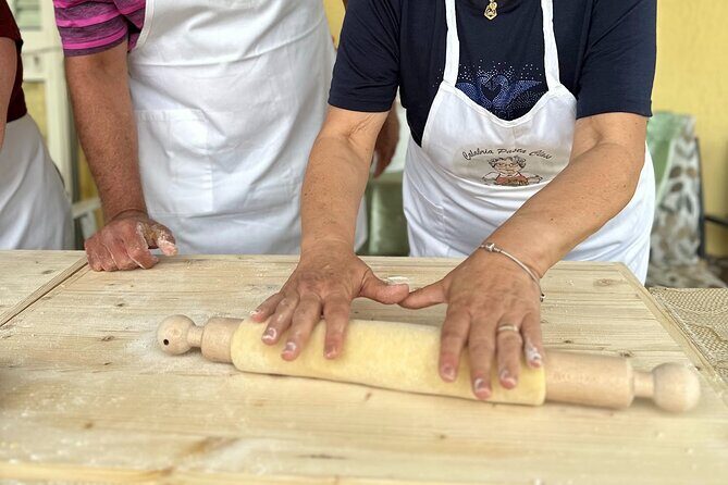 Calabria Pasta Class - An In-Depth Look at the Calabria Pasta Class