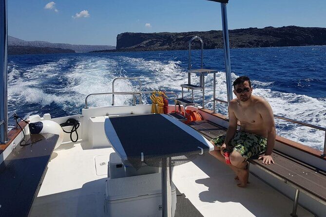 Caldera Private Cruise & Volcano Hike - The Sum Up