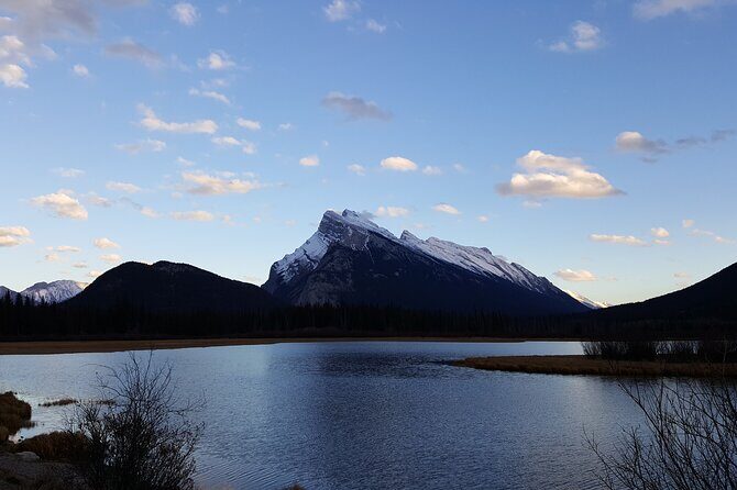 Calgary Airport Shuttle to Banff & Lake Louise - What Does the Experience Look Like?