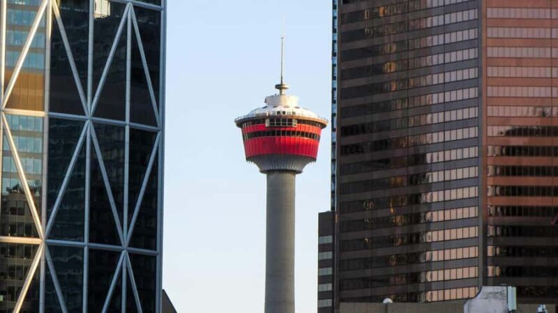 Calgary: Guided Couple City Tour with Stops for Photos - Price and Value