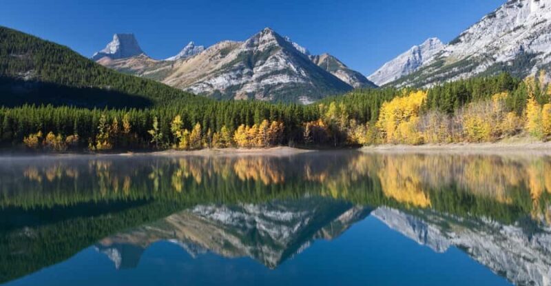 Calgary: Lake Louise, Emerald Lake, and Johnston Canyon Tour - The Experience Reviews Say