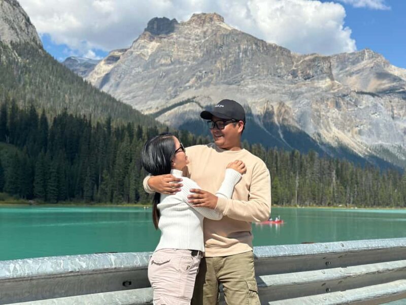 Calgary Shuttle: Lake Louise, Banff & Johnston Canyon Tour - Key Points