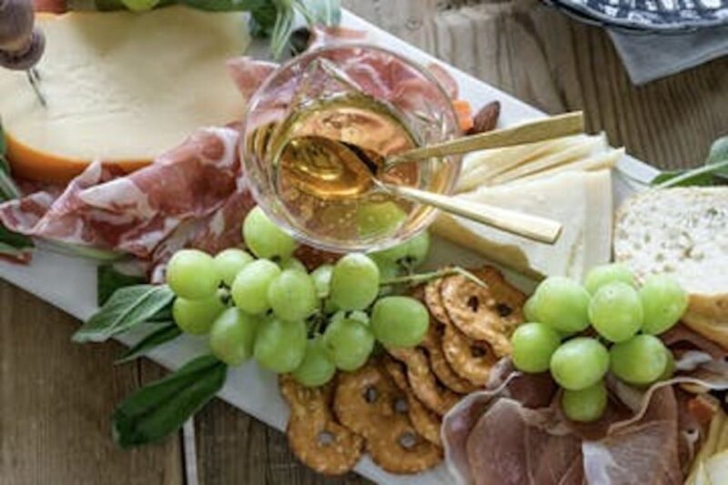 Calistoga: Napa Valley Cycling and Winery Tour with Picnic - Who Would Love This Tour?