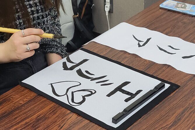 Calligraphy Workshop in Namba, Dotonbori - An In-Depth Look at the Calligraphy Workshop in Osaka’s Namba