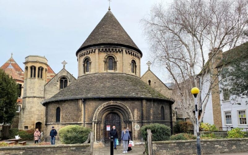 Cambridge: City Walking Tour & Exploration Game - FAQs