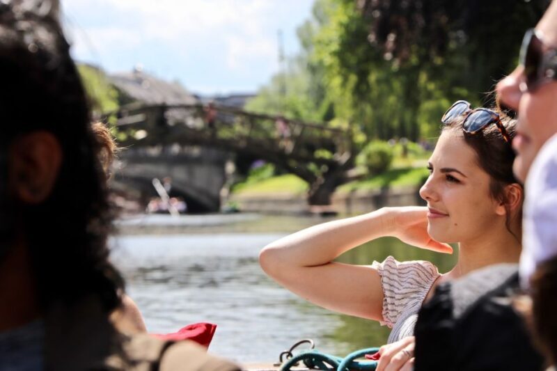 Cambridge: Private Chauffeured Punting Tour - The Guest Experience: Authenticity and Feedback