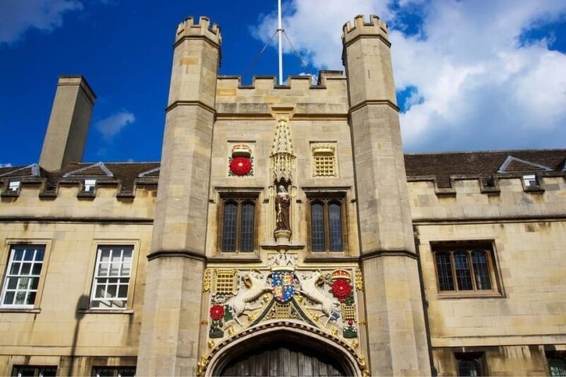 Cambridge: Sightseeing Walking Tour with a Local Guide - Exploring Cambridge with a Local Guide