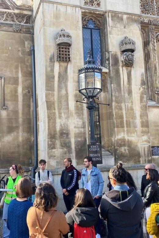 Cambridge: The Original Uncomfortable Cambridge Tour - Who Should Consider This Tour?