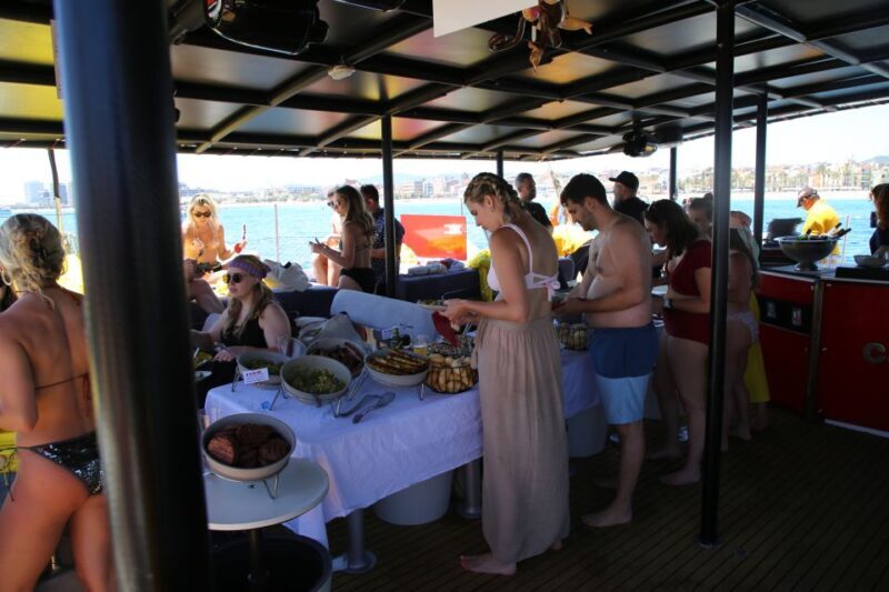 Cambrils: Catamaran Cruise with Drinks and BBQ Lunch Option - Who Should Consider This Tour?