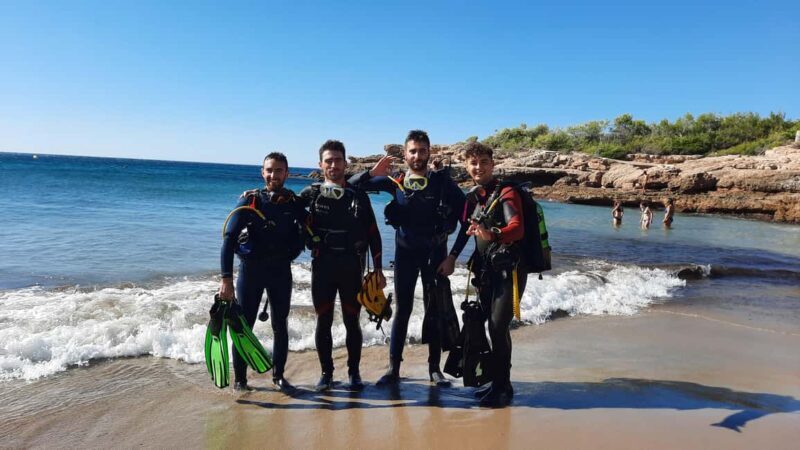 Cambrils: Dive into the adventure with PADI Discover Scuba Diving - The Sum Up